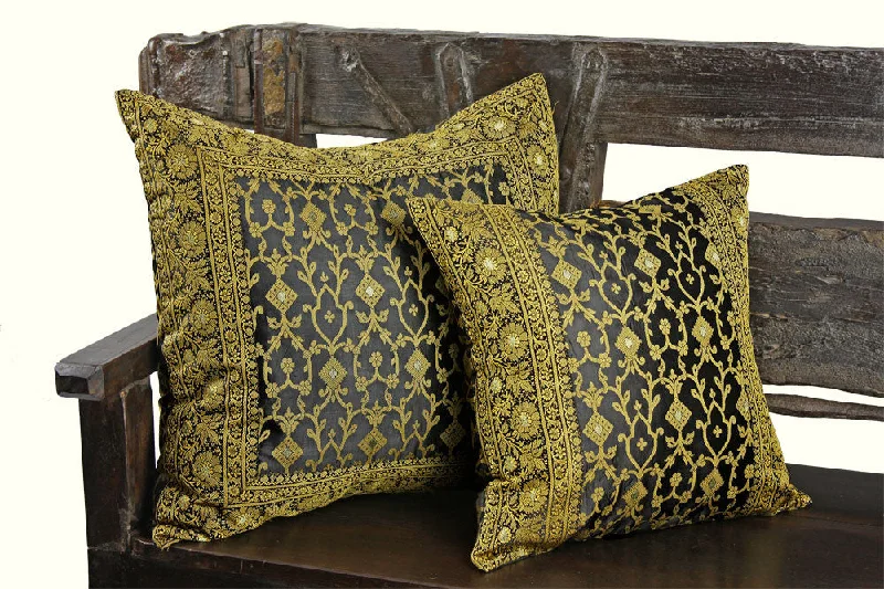 Black Kela Sari Pillow Cover