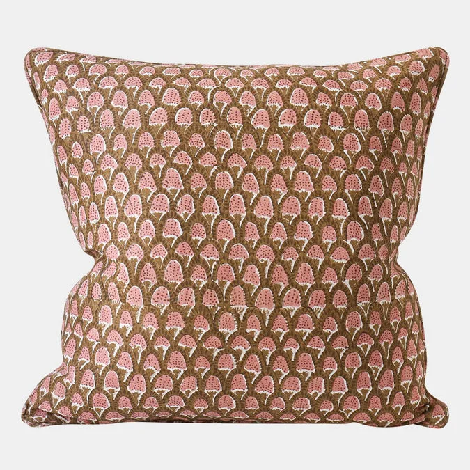 Scopello Musk Square Pillow