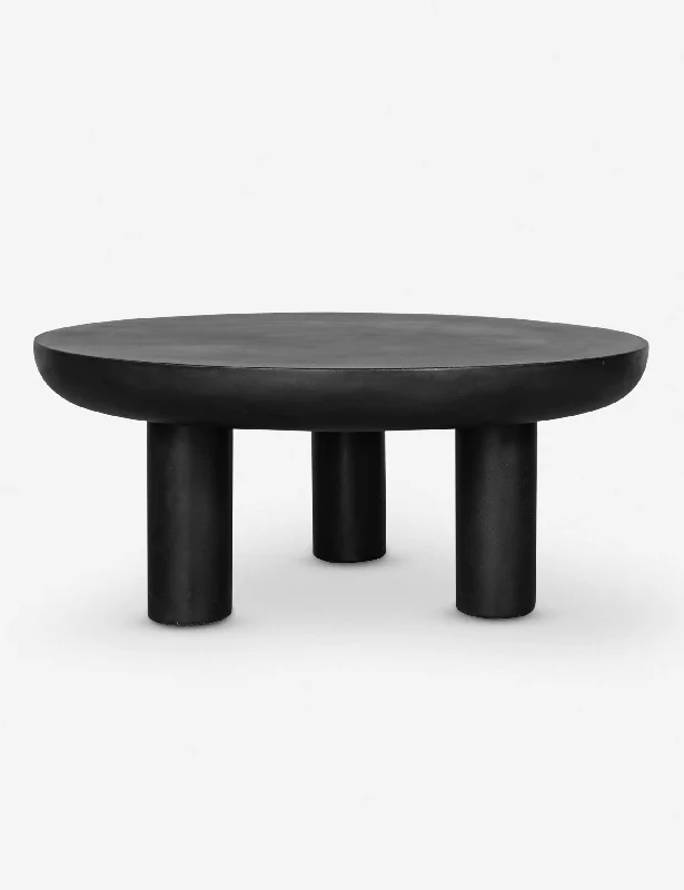 Peagan Indoor / Outdoor Round Coffee Table