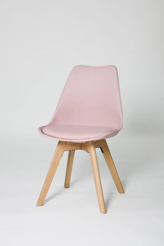 Set of 4 Chairs in Pink